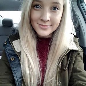 Meet your Posher, Marissa